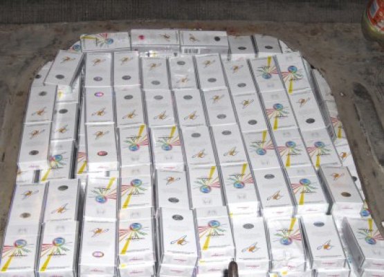 Captură de peste jumătate de milion de pachete cu ţigări, în Portul Constanţa